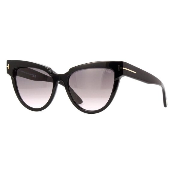 New TOM FORD Nadine Black Cat Eye FT0941/S 01B Sunglasses Women - Picture 1 of 4